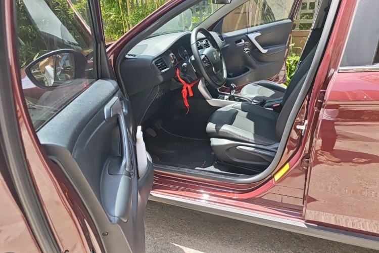 Used Citroen C3-XR 2015 1.6L Manual Pioneer Model Driver Seat