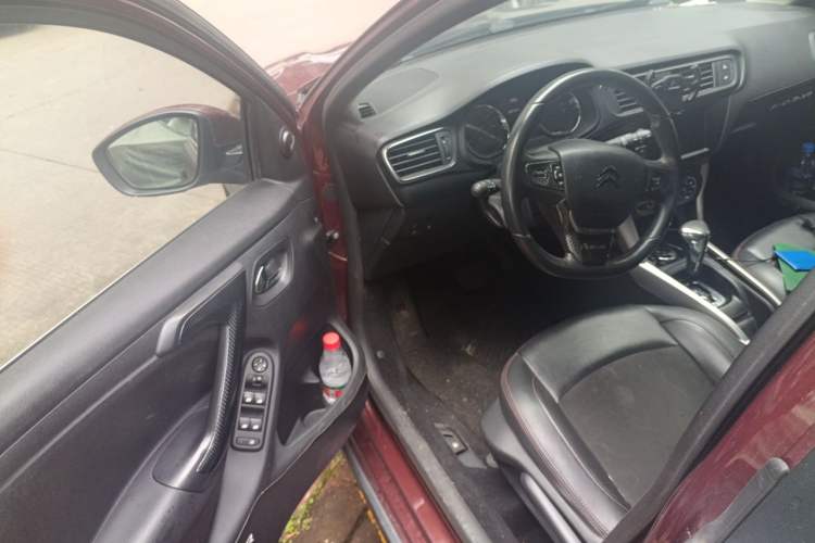 Used Citroen C3-XR 2015 1.6L Automatic Pioneer Model Driver Seat
