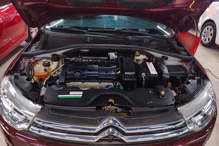 Used Citroen C3-XR 2015 1.6L Automatic Pioneer Model Engine Bay
