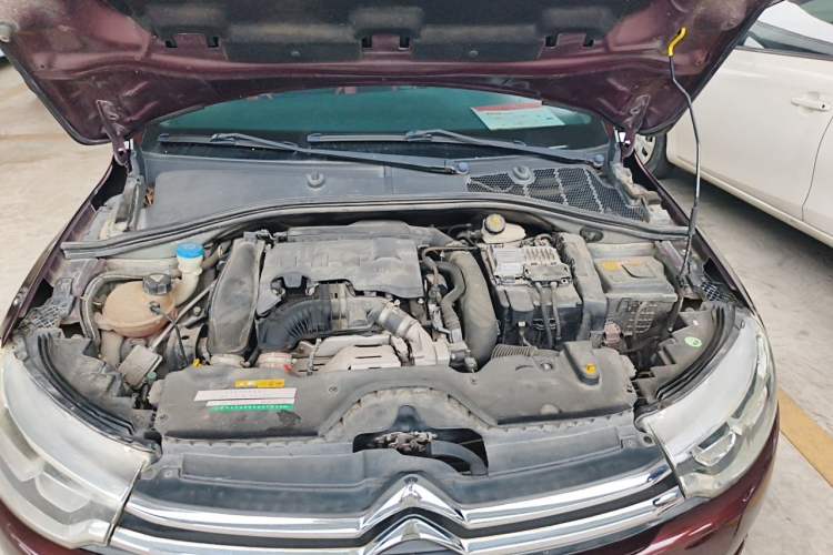 Used Citroen C3-XR 2015 1.6THP Automatic Flagship Model Engine Bay