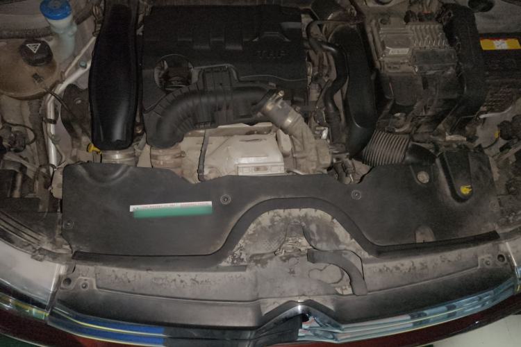 Used Citroen C3-XR 2015 1.6THP Automatic Flagship Model Engine Bay