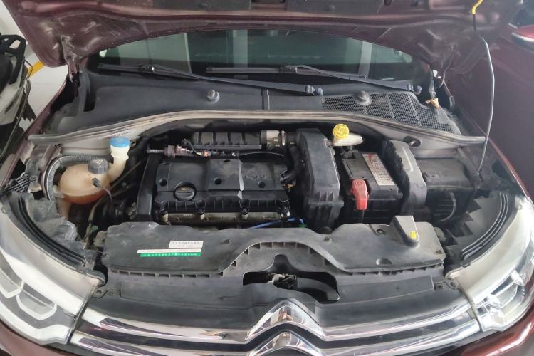 Used Citroen C3-XR 2015 1.6L Automatic Pioneer Model Engine Bay