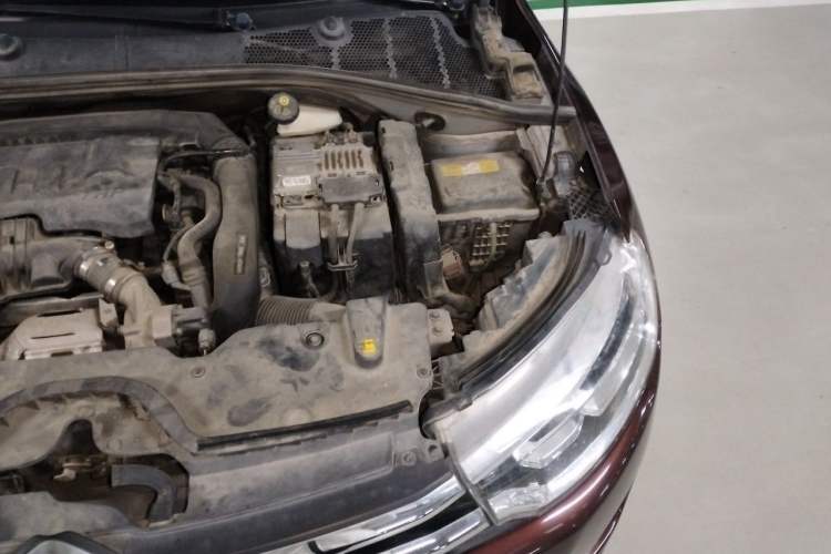 Used Citroen C3-XR 2015 1.6THP Automatic Pioneer Model Engine Bay Left