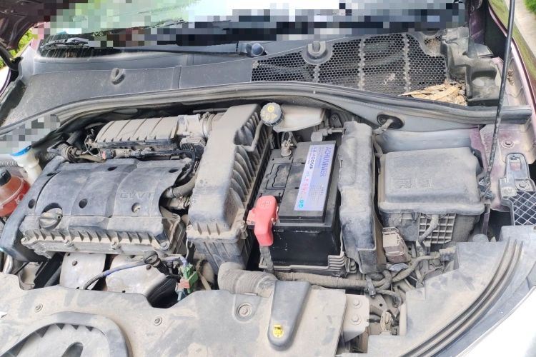 Used Citroen C3-XR 2015 1.6L Automatic Smart Version Engine Bay Left