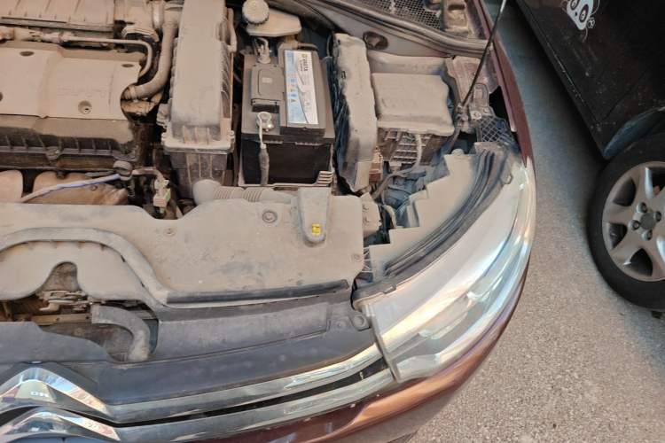 Used Citroen C3-XR 2015 1.6L Automatic Fashion Model Engine Bay Left