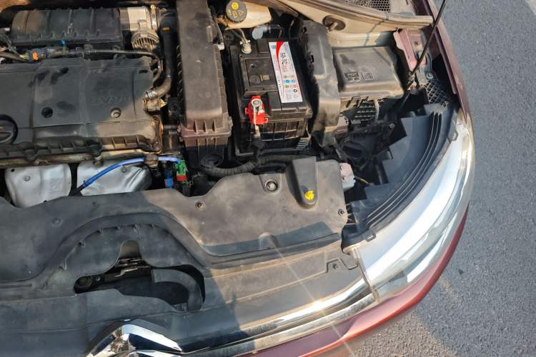 Used Citroen C3-XR 2015 1.6L Automatic Pioneer Model Engine Bay Left