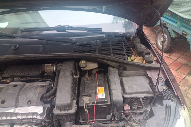 Used Citroen C3-XR 2015 1.6L Automatic Pioneer Model Engine Bay Left