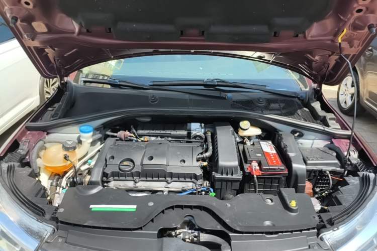 Used Citroen C3-XR 2015 1.6L Automatic Pioneer Model Engine Bay