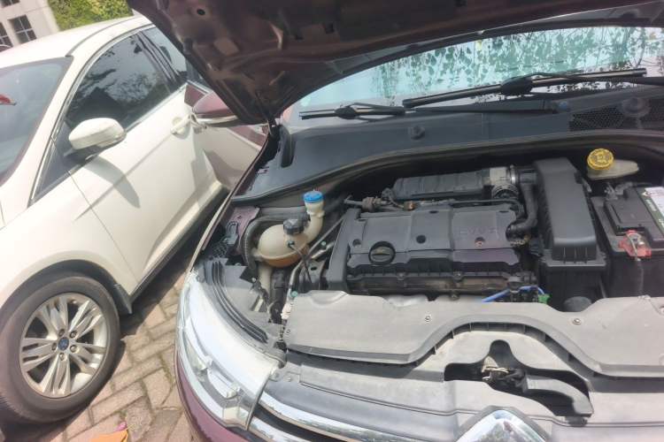 Used Citroen C3-XR 2015 1.6L Automatic Pioneer Model Engine Bay Right
