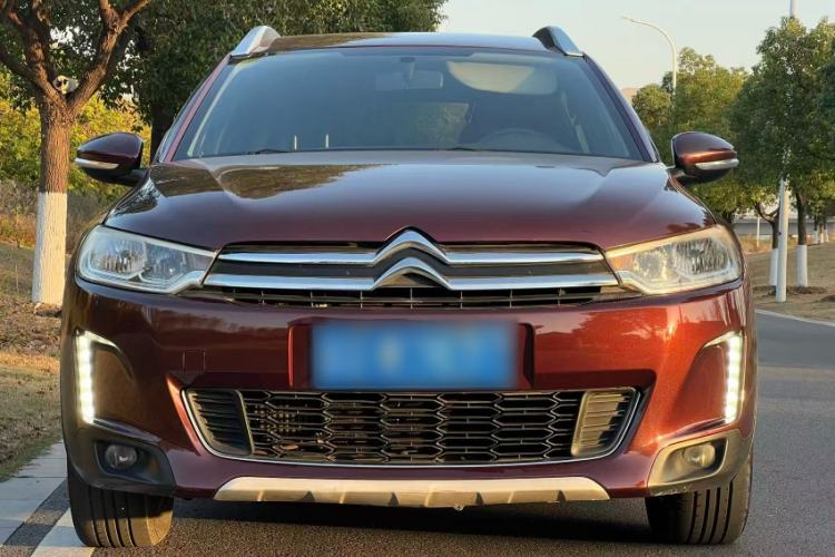 Used Citroen C3-XR 2015 1.6THP Automatic Smart Model Exterior 2