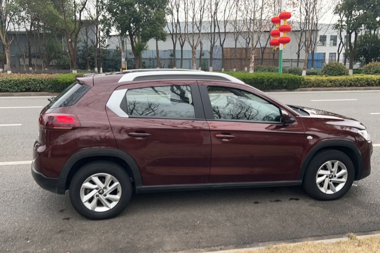 Used Citroen C3-XR 2015 1.6L Automatic Fashion Model Exterior 3