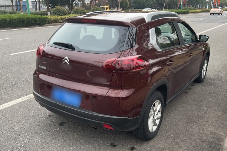 Used Citroen C3-XR 2015 1.6L Automatic Fashion Model Exterior 4