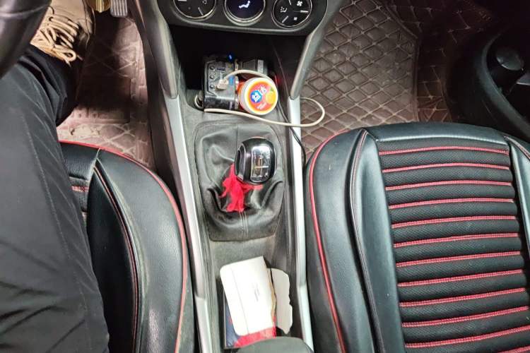 Used Citroen C3-XR 2015 1.6L Manual Pioneer Model Gear Lever