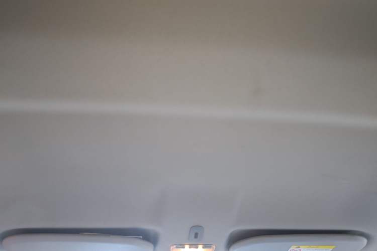 Used Citroen C3-XR 2015 1.6L Automatic Pioneer Model Headliner