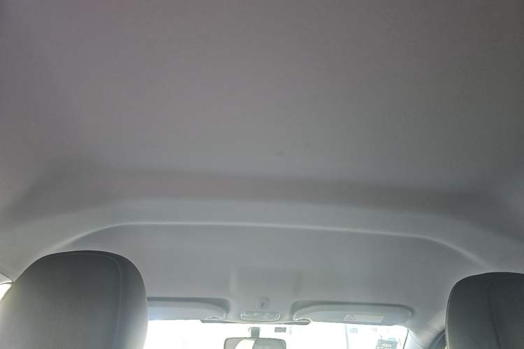 Used Citroen C3-XR 2015 1.6L Automatic Smart Version Headliner