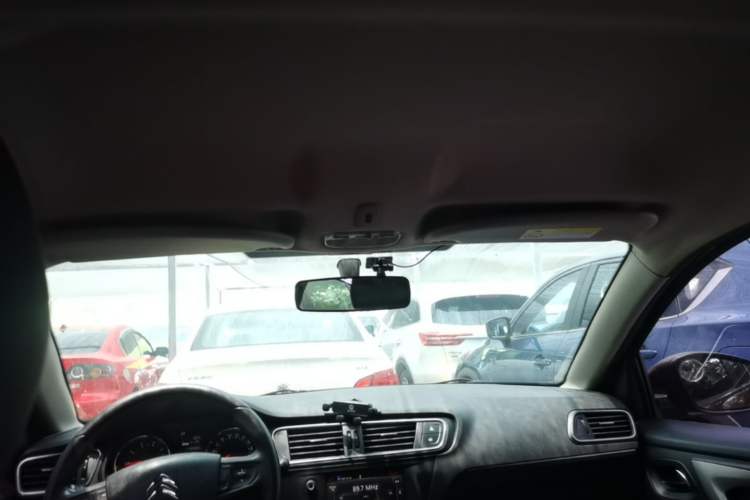 Used Citroen C3-XR 2015 1.6THP Automatic Smart Model Headliner