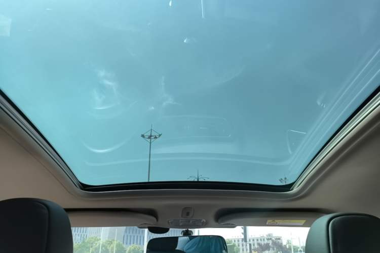 Used Citroen C3-XR 2015 1.6L Automatic Pioneer Model Headliner