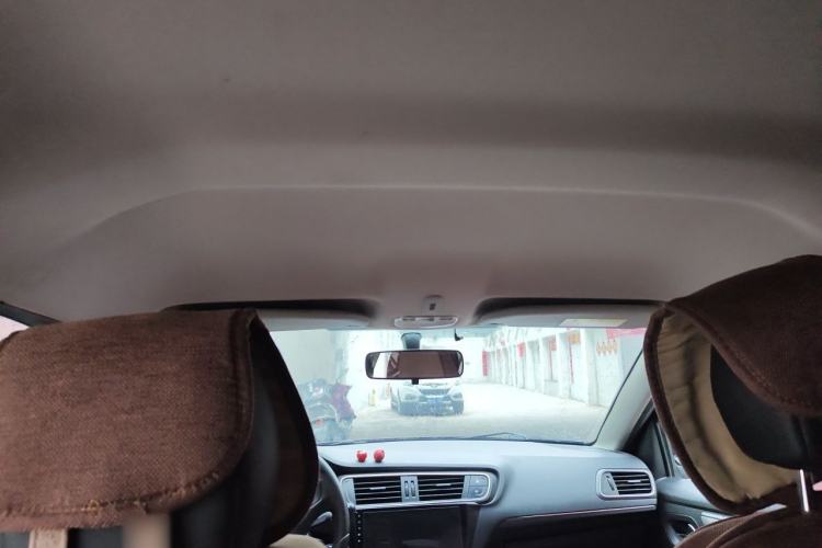 Used Citroen C3-XR 2015 1.6L Automatic Fashion Model Headliner