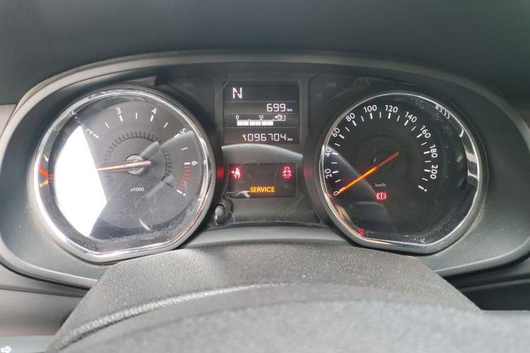 Used Citroen C3-XR 2015 1.6L Automatic Smart Version Instrument Cluster