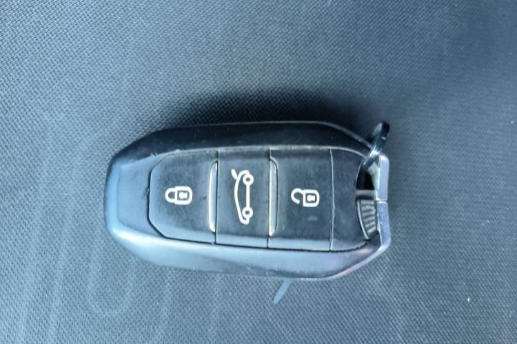 Used Citroen C3-XR 2015 1.6THP Automatic Smart Model Interior 1