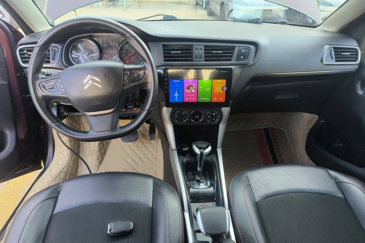 Used Citroen C3-XR 2015 1.6THP Automatic Smart Model Interior 2