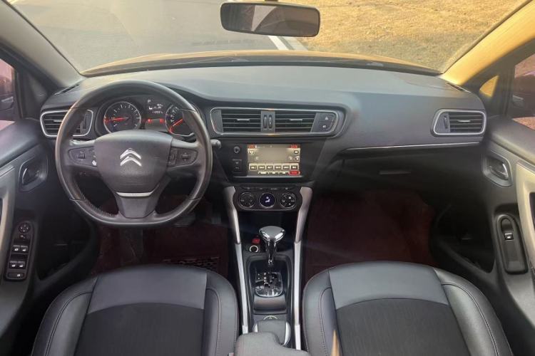 Used Citroen C3-XR 2015 1.6THP Automatic Smart Model Interior 3