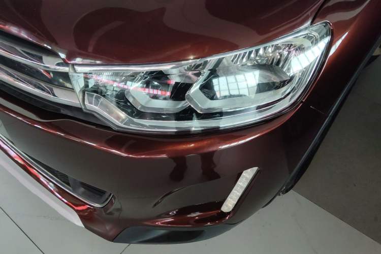 Used Citroen C3-XR 2015 1.6L Automatic Pioneer Model Left Front Headlight
