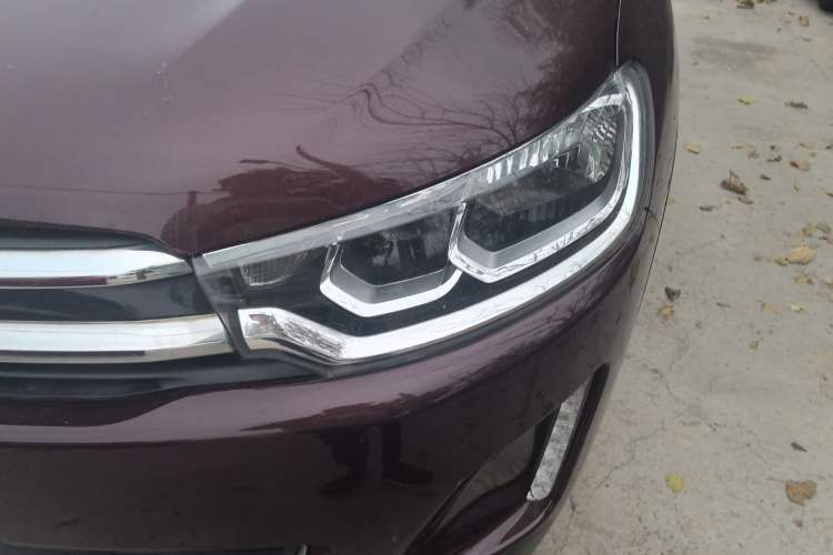 Used Citroen C3-XR 2015 1.6L Automatic Pioneer Model Left Front Headlight