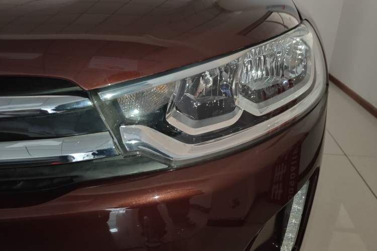 Used Citroen C3-XR 2015 1.6THP Automatic Smart Model Left Front Headlight