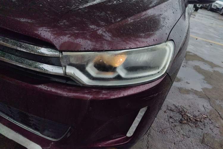 Used Citroen C3-XR 2015 1.6THP Automatic Flagship Model Left Front Headlight