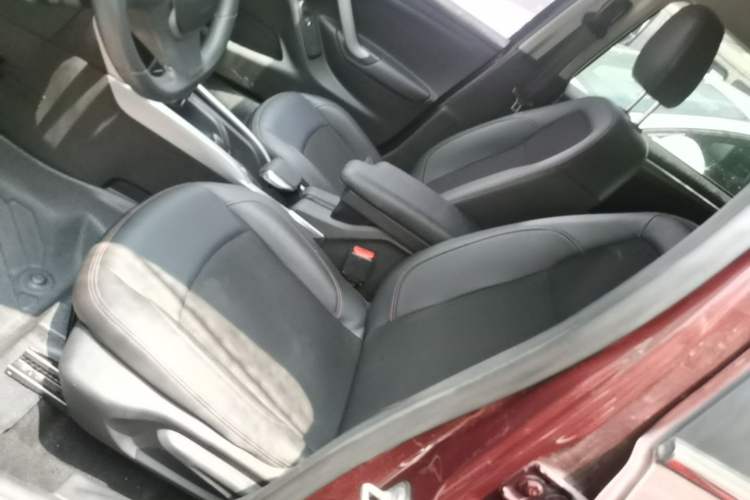 Used Citroen C3-XR 2015 1.6THP Automatic Smart Model Left Front Seat
