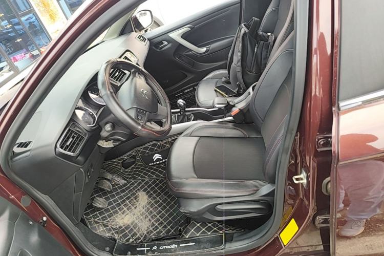 Used Citroen C3-XR 2015 1.6L Manual Pioneer Model Left Front Seat