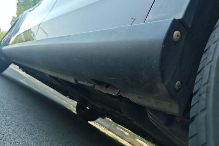 Used Citroen C3-XR 2015 1.6L Automatic Pioneer Model Left Side Sill
