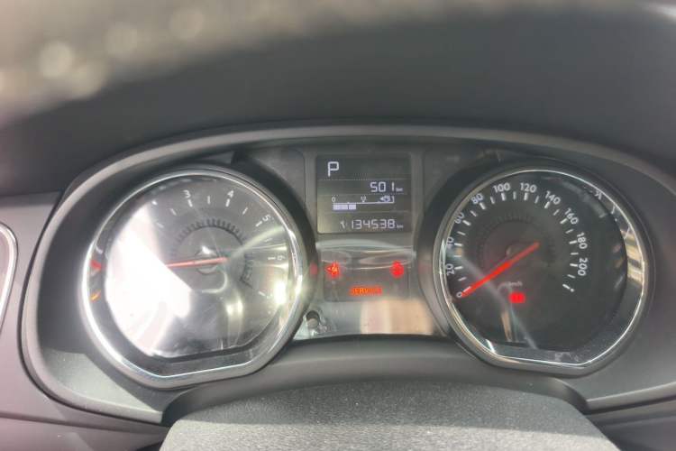Used Citroen C3-XR 2015 1.6L Automatic Pioneer Model Odometer Close Up