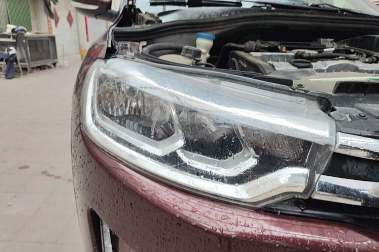 Used Citroen C3-XR 2015 1.6L Automatic Fashion Model Right Front Headlight