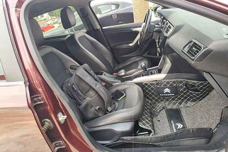 Used Citroen C3-XR 2015 1.6L Manual Pioneer Model Right Front Seat