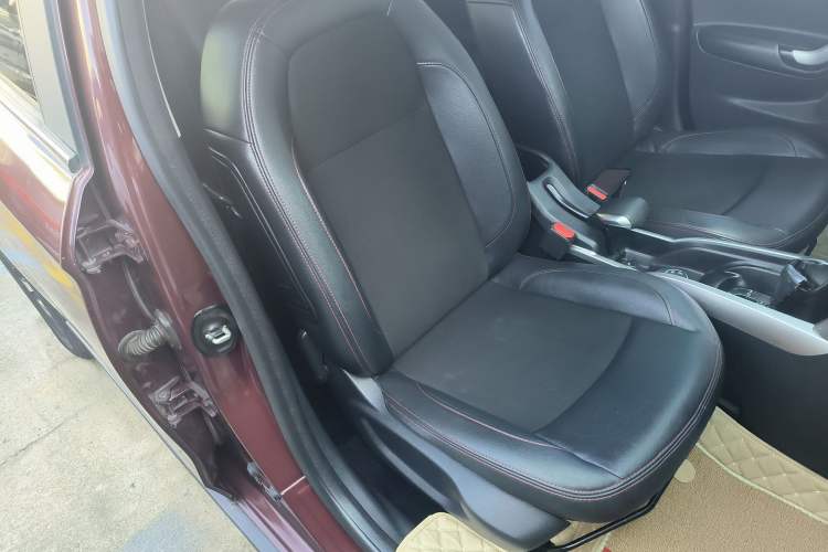 Used Citroen C3-XR 2015 1.6THP Automatic Smart Model Right Front Seat