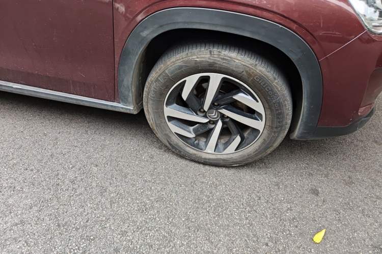 Used Citroen C3-XR 2015 1.6L Manual Pioneer Model Right Front Wheel Hub