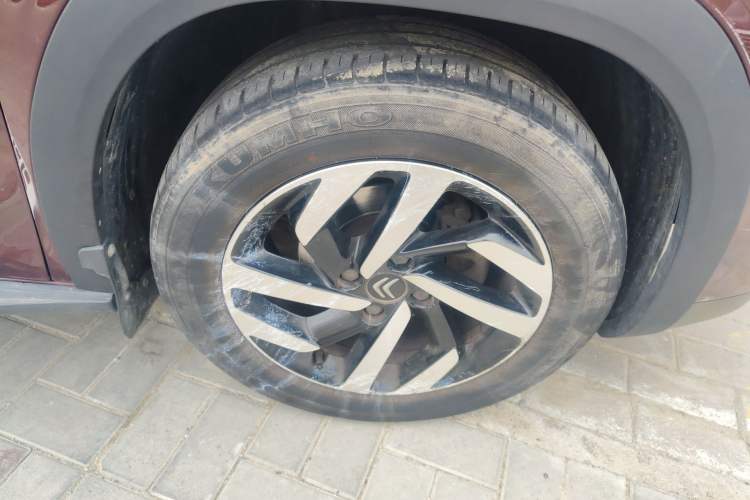 Used Citroen C3-XR 2015 1.6L Manual Pioneer Model Right Front Wheel Hub