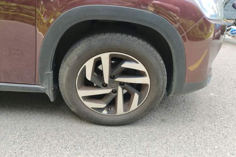 Used Citroen C3-XR 2015 1.6L Automatic Smart Version Right Front Wheel Hub