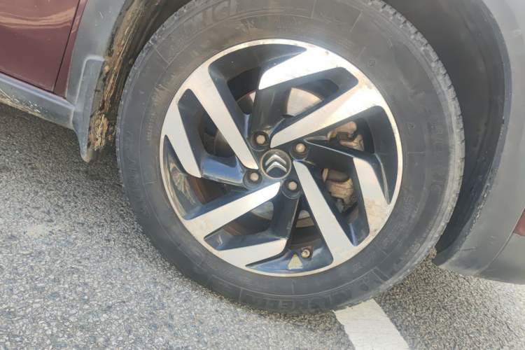 Used Citroen C3-XR 2015 1.6THP Automatic Smart Model Right Front Wheel Hub