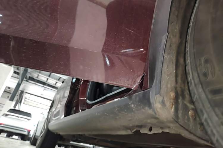 Used Citroen C3-XR 2015 1.6L Manual Pioneer Model Right Side Sill