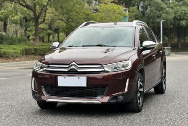Used Citroen C3-XR 2015 1.6THP Automatic Pioneer Model