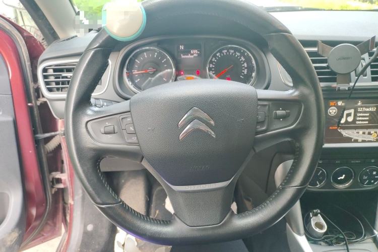 Used Citroen C3-XR 2015 1.6L Automatic Smart Version Steering Wheel