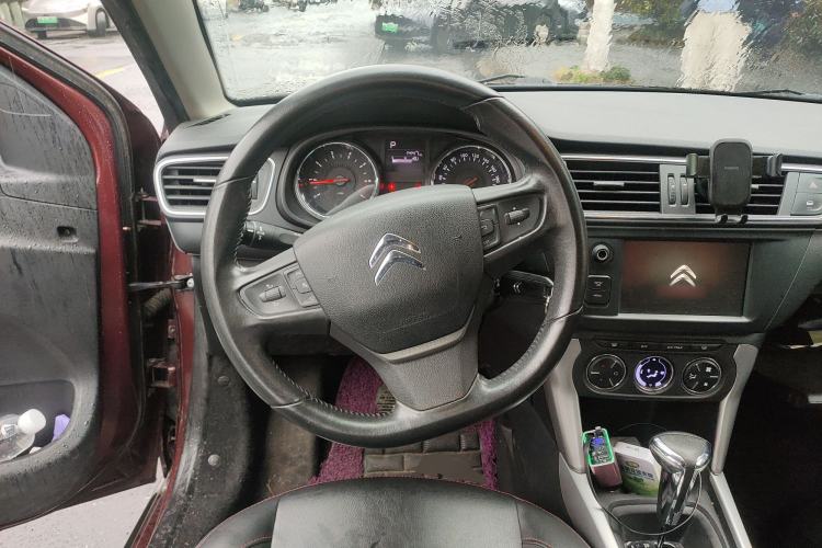 Used Citroen C3-XR 2015 1.6THP Automatic Pioneer Model Steering Wheel