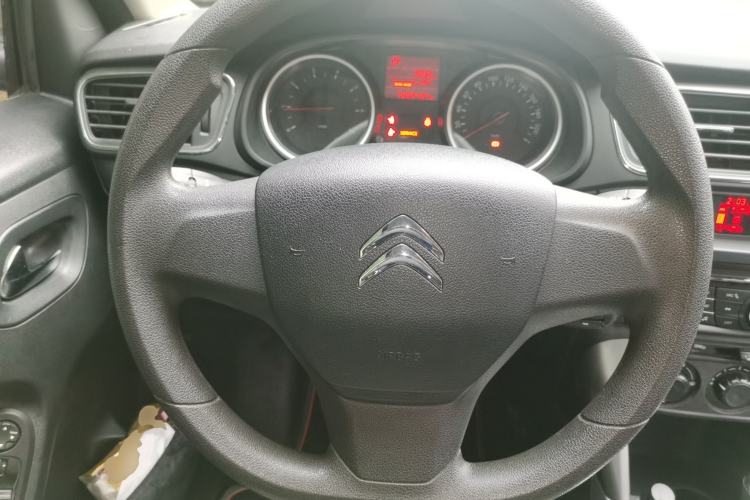 Used Citroen C3-XR 2015 1.6L Automatic Fashion Model Steering Wheel