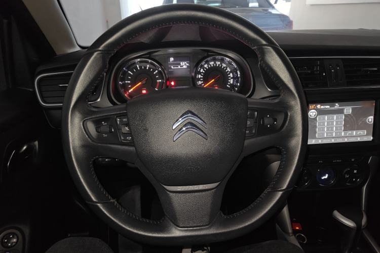 Used Citroen C3-XR 2015 1.6THP Automatic Smart Model Steering Wheel