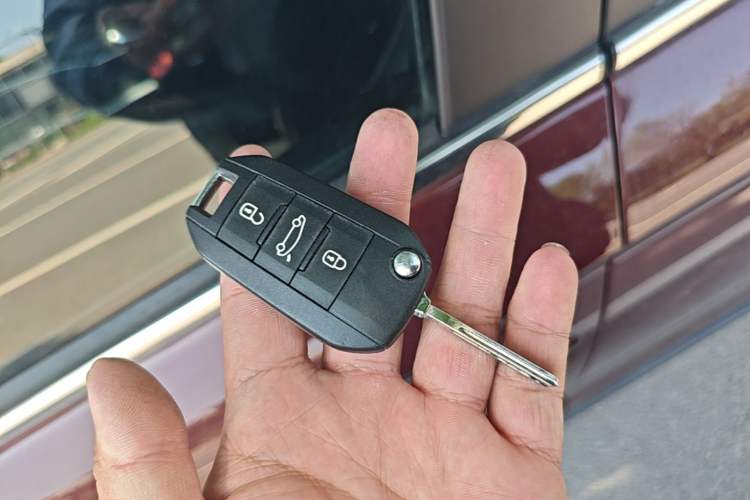 Used Citroen C3-XR 2015 1.6L Automatic Pioneer Model Vehicle Key