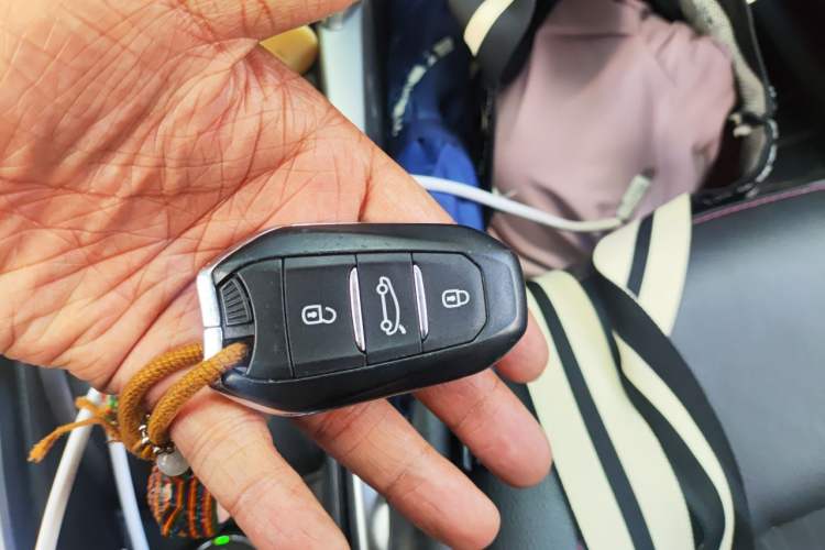 Used Citroen C3-XR 2015 1.6THP Automatic Smart Model Vehicle Key
