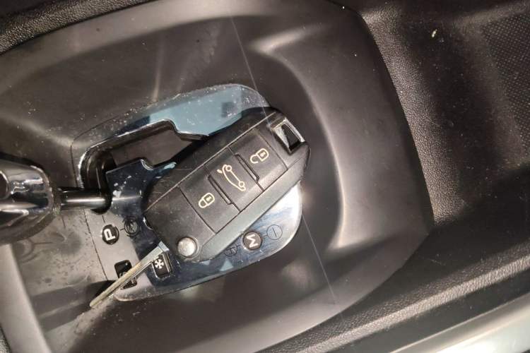 Used Citroen C3-XR 2015 1.6L Automatic Pioneer Model Vehicle Key